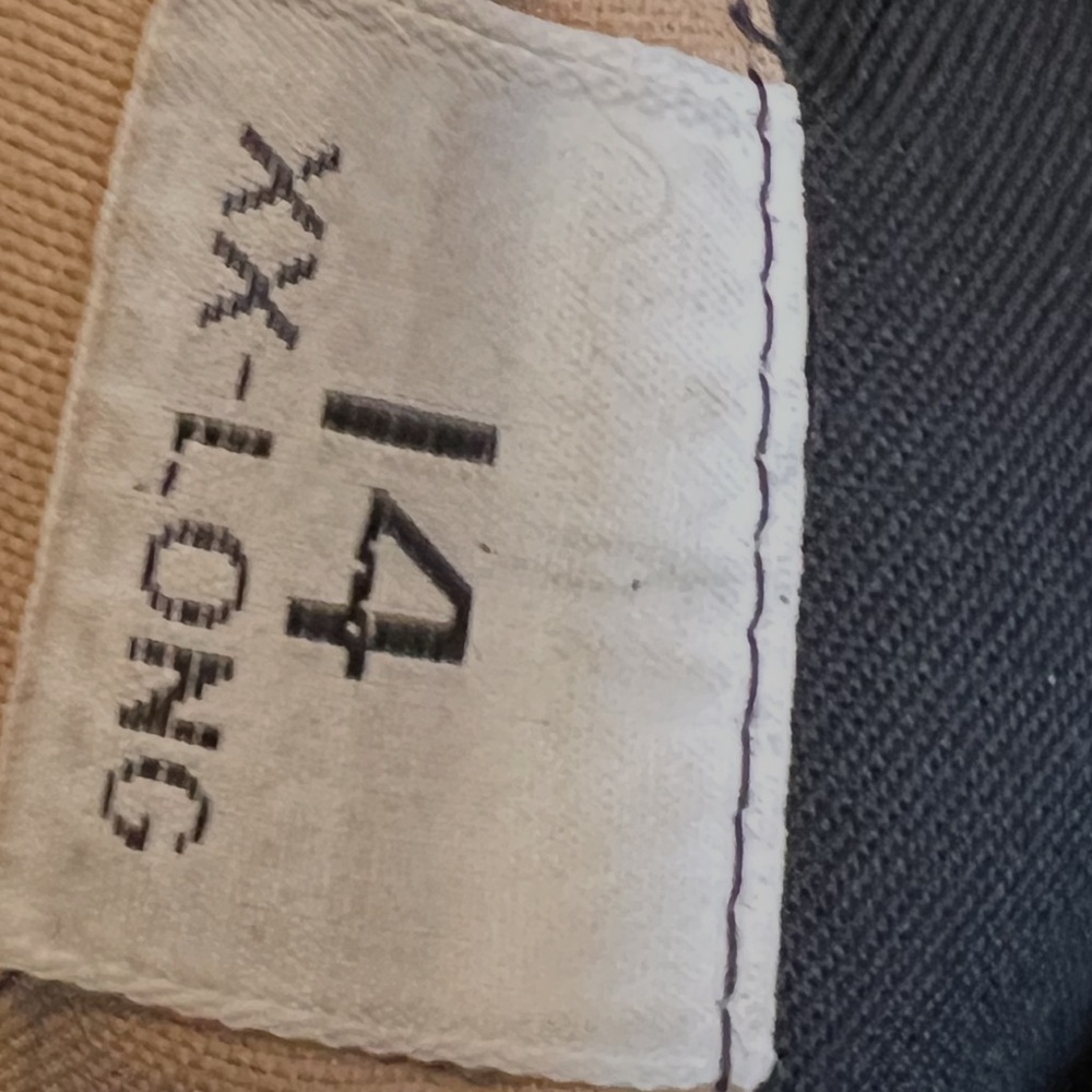 Burberry Black and Beige Checkered Coat - Picture 12 of 12